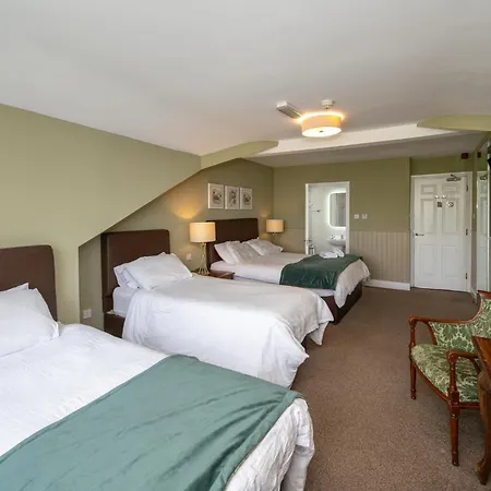 Coach Hill House Rochestown Road T12a895 *
