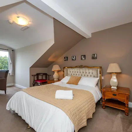 Coach Hill House Rochestown Road T12a895 * Cork