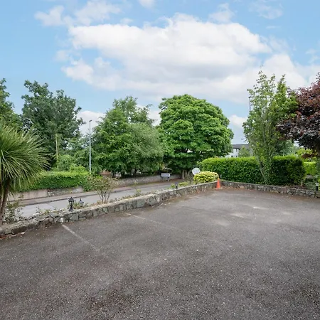 Coach Hill House Rochestown Road T12a895 Bed and breakfast *