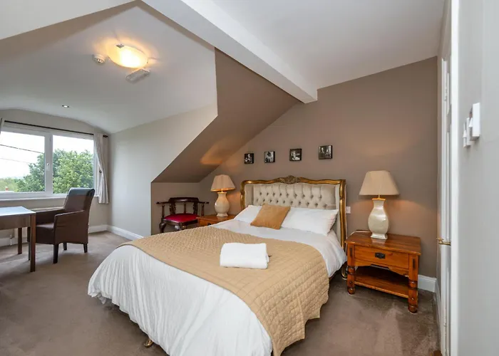 Coach Hill House * Cork